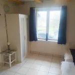 Дом отдыха The Hidden Gem, 1 Bedroom, 1 Living Room, 4 Beds, Sleeps 5
