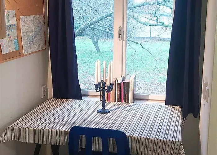 Feriehus The Hidden Gem, 1 Bedroom, 1 Living Room, 4 Beds, Sleeps 5 *